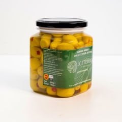 Kırmızı Biber Dolgulu Yeşil Zeytin